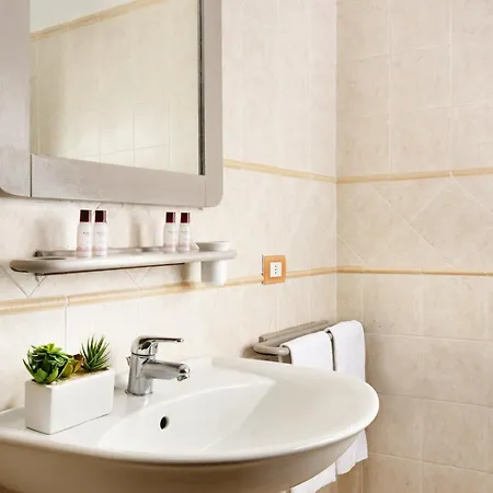 Recostano Aparthotel Trevignano Romano