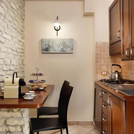 Recostano Aparthotel 3*