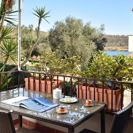 Aparthotel Recostano 4*