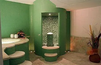 Recostano Aparthotel 3*